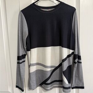 Men's Black and Gray Sweater